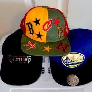 3 snapback hat bundle.